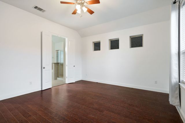 2144 Spencer Lane, Carrollton, TX 75010