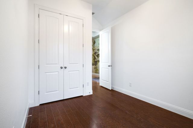 2144 Spencer Lane, Carrollton, TX 75010