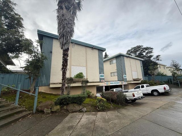 280 E Okeefe Street, East Palo Alto, CA 94303
