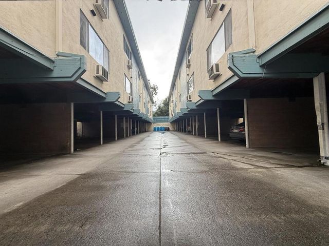 280 E Okeefe Street, East Palo Alto, CA 94303