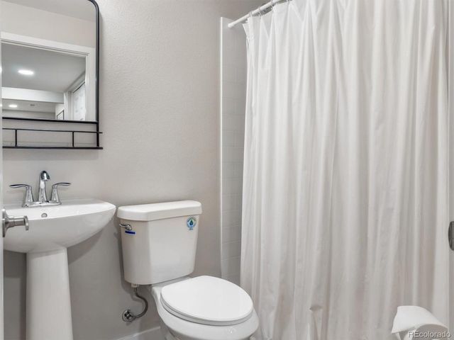 9827 Mulberry Way, Littleton, CO 80129