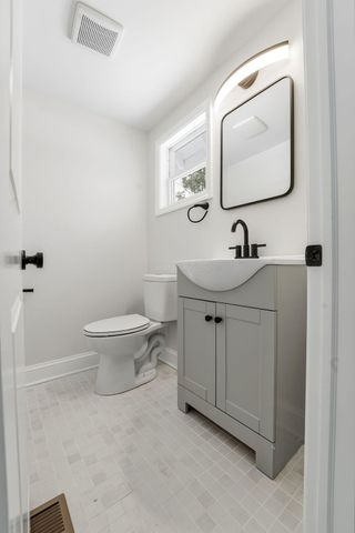 156 Winner Avenue, Columbus, OH 43203