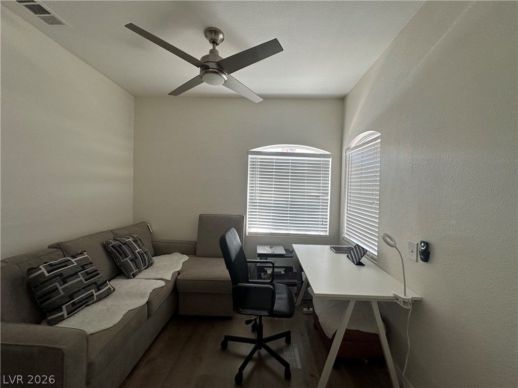 5415 West Harmon Avenue 1056, Las Vegas, NV 89103 — photo 2