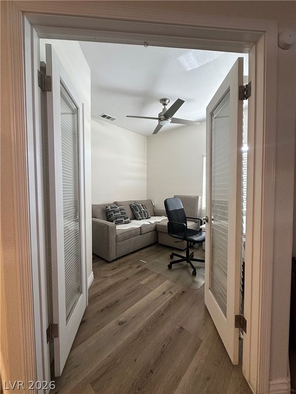 5415 West Harmon Avenue 1056, Las Vegas, NV 89103 — photo 3