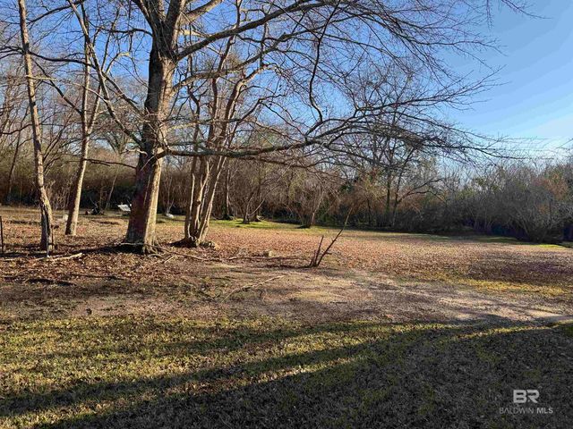 322 E 4th Street, Atmore, AL 36502