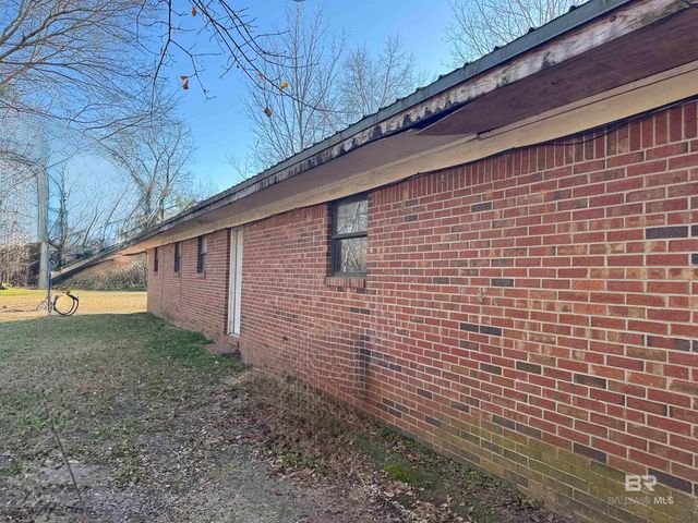 322 E 4th Street, Atmore, AL 36502