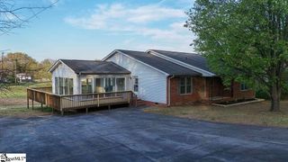 221 Lakeview Drive, Liberty, SC 29657