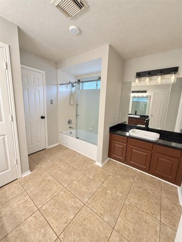 14715 Wynbourn Way, Houston, TX 77083