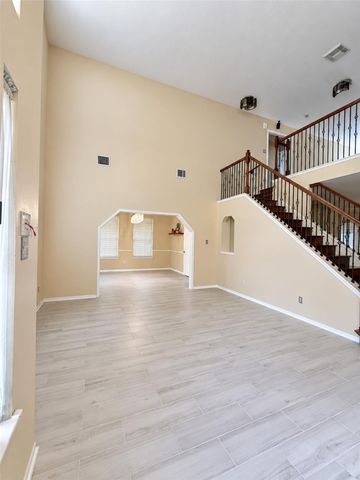 14715 Wynbourn Way, Houston, TX 77083
