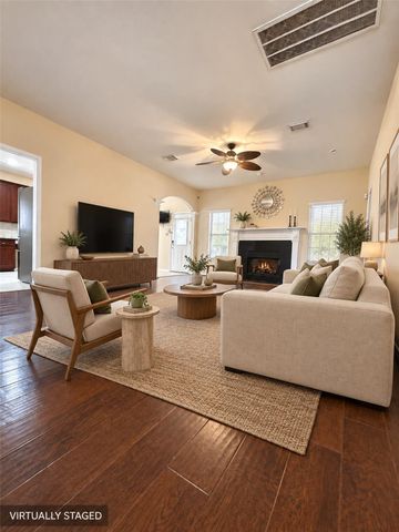 14715 Wynbourn Way, Houston, TX 77083