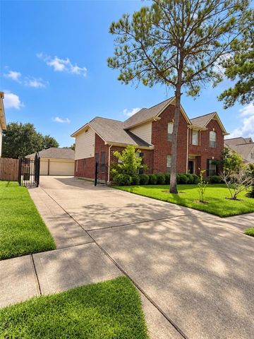14715 Wynbourn Way, Houston, TX 77083