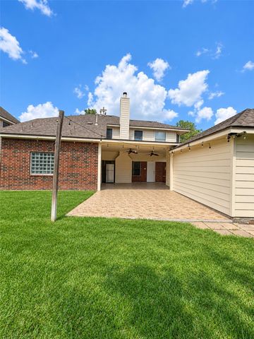 14715 Wynbourn Way, Houston, TX 77083