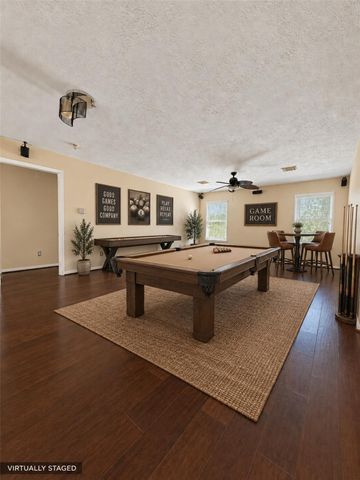 14715 Wynbourn Way, Houston, TX 77083
