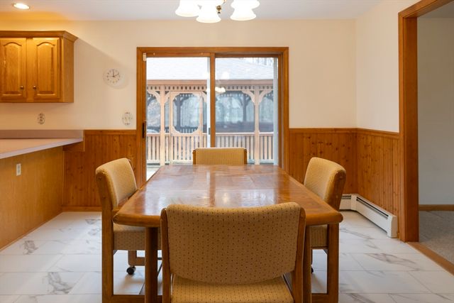 60 Tyler Dr, Uxbridge, MA 01569