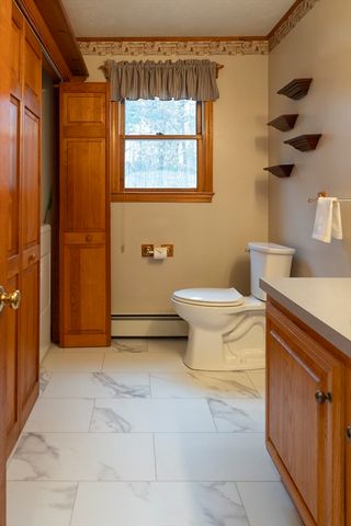 60 Tyler Dr, Uxbridge, MA 01569