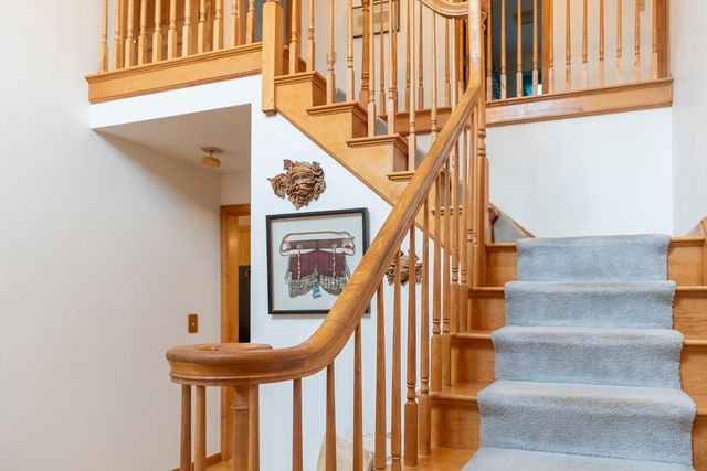 60 Tyler Dr, Uxbridge, MA 01569