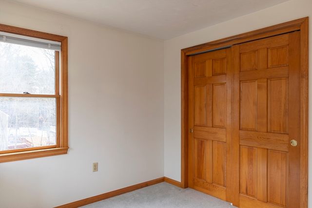 60 Tyler Dr, Uxbridge, MA 01569