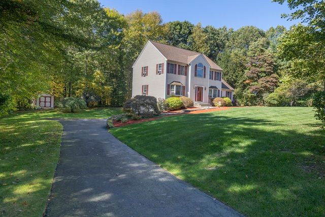 60 Tyler Dr, Uxbridge, MA 01569