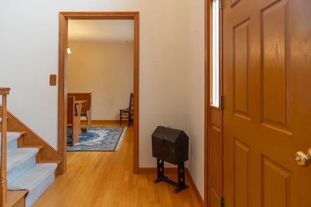 60 Tyler Dr, Uxbridge, MA 01569