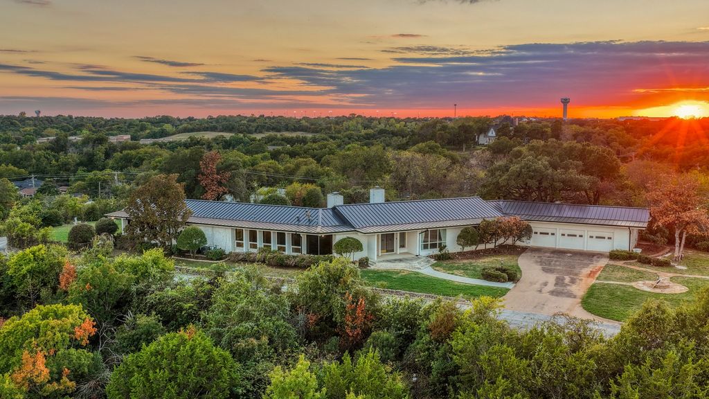 717 Oyster Hill Street, Weatherford, TX 76086 — photo 2