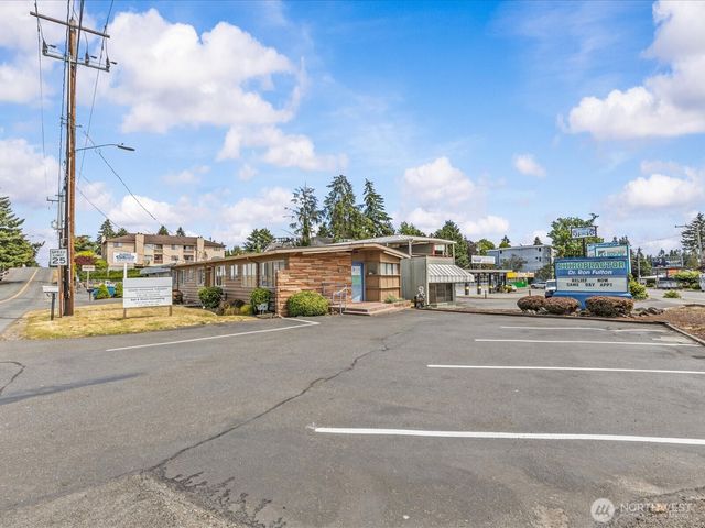 635 SW 154th Street, Burien, WA 98166