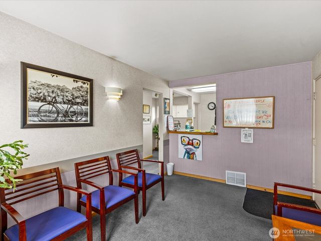 635 SW 154th Street, Burien, WA 98166