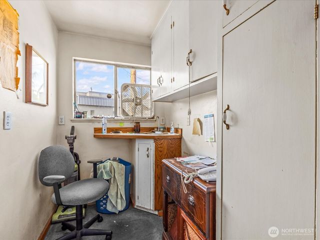 635 SW 154th Street, Burien, WA 98166