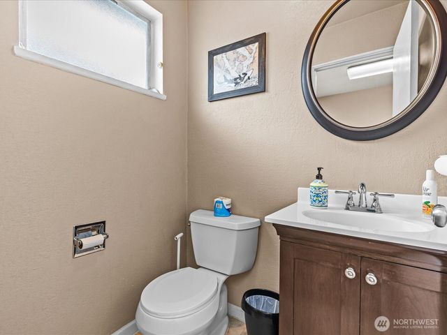 635 SW 154th Street, Burien, WA 98166
