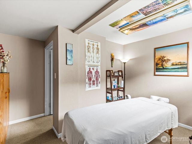 635 SW 154th Street, Burien, WA 98166
