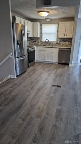 4403 Woodpoint Court, Dayton, OH 45424