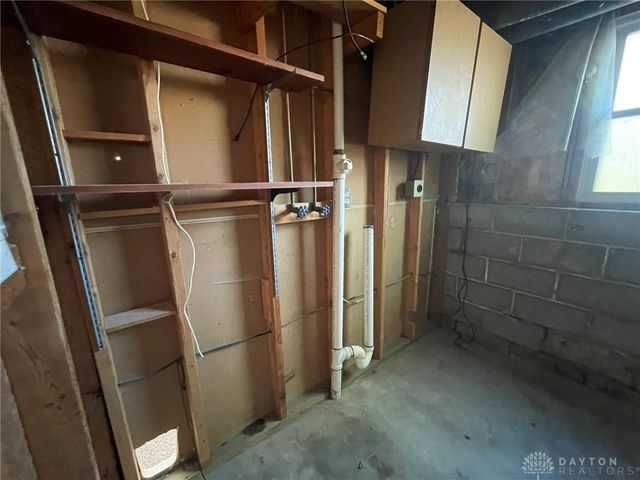 4403 Woodpoint Court, Dayton, OH 45424