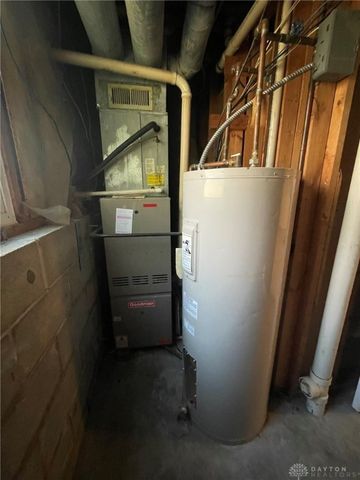 4403 Woodpoint Court, Dayton, OH 45424