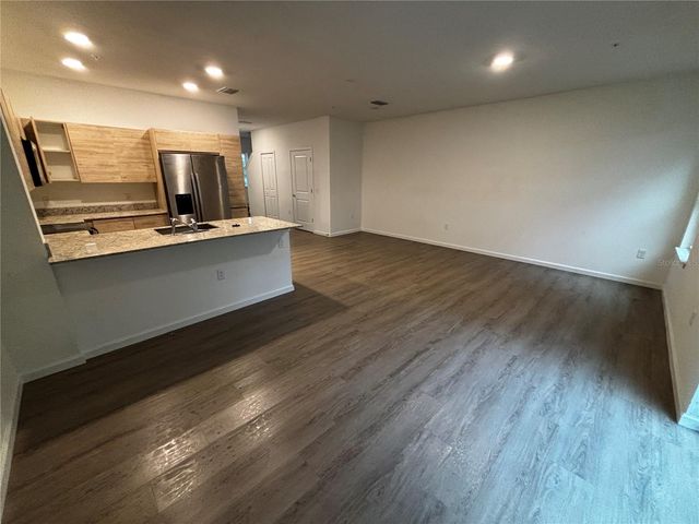 1209 SOUTHSTATION PLACE 303, Orlando, FL 32809
