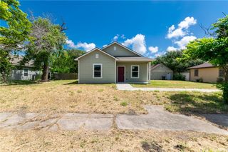 410 Hoover St, Taft, TX 78390