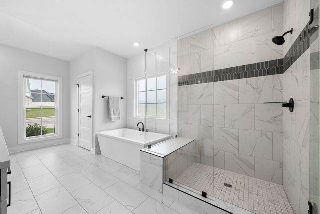 234 Bellshire Dr, Clarksville, TN 37043