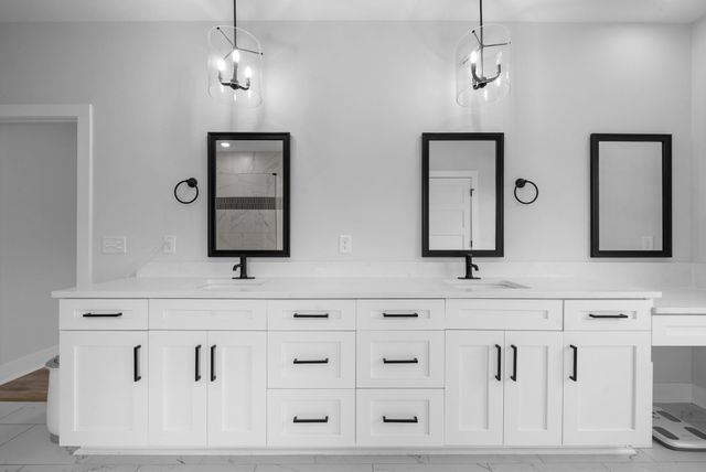 234 Bellshire Dr, Clarksville, TN 37043