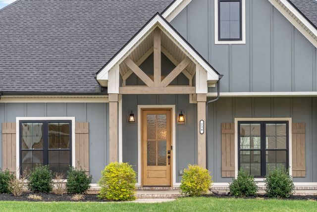 234 Bellshire Dr, Clarksville, TN 37043