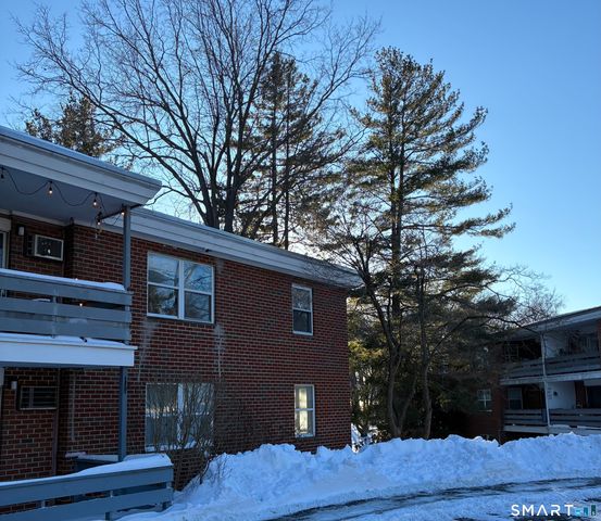 108 Oakwood Avenue APT A3, West Hartford, CT 06119