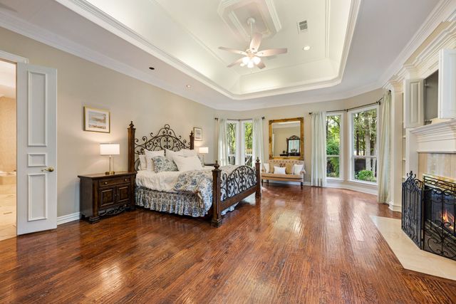 802 Carriage Court, Southlake, TX 76092