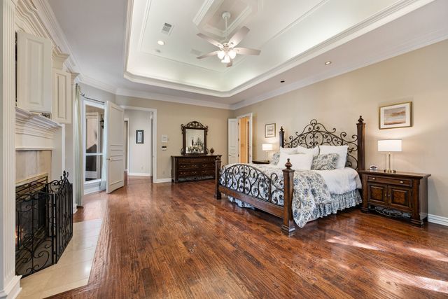 802 Carriage Court, Southlake, TX 76092