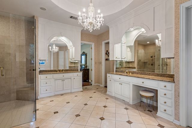 802 Carriage Court, Southlake, TX 76092