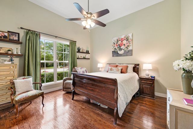 802 Carriage Court, Southlake, TX 76092