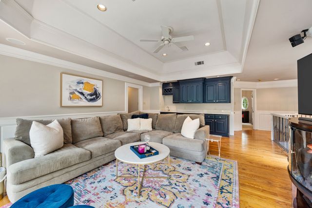 802 Carriage Court, Southlake, TX 76092