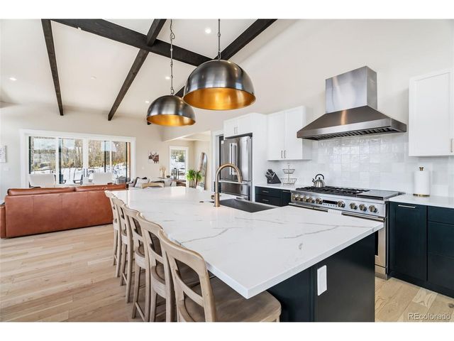 283 Mckay Rd, Silverthorne, CO 80498