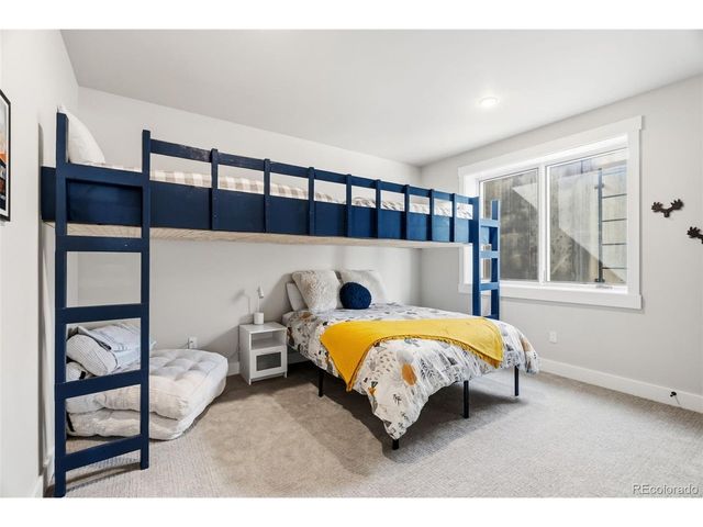 283 Mckay Rd, Silverthorne, CO 80498