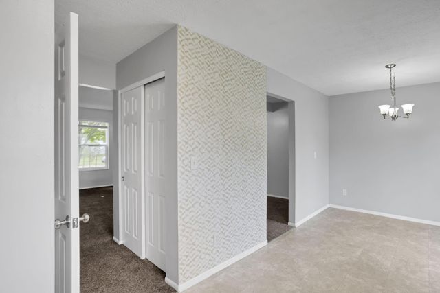 7607-7609 Penwood Place, Columbus, OH 43235