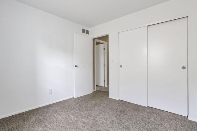 7607-7609 Penwood Place, Columbus, OH 43235