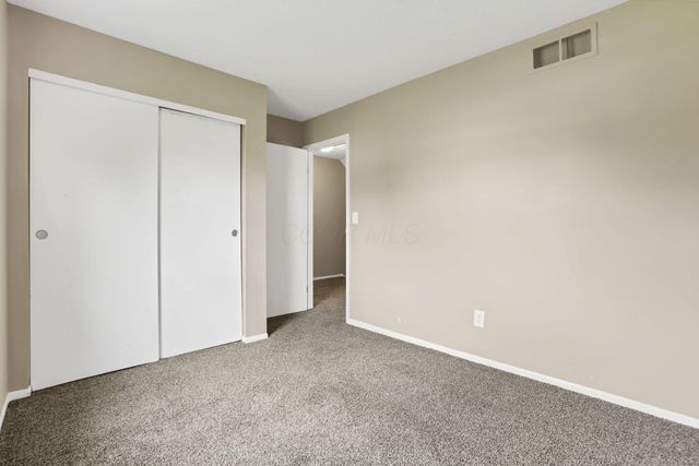 7607-7609 Penwood Place, Columbus, OH 43235