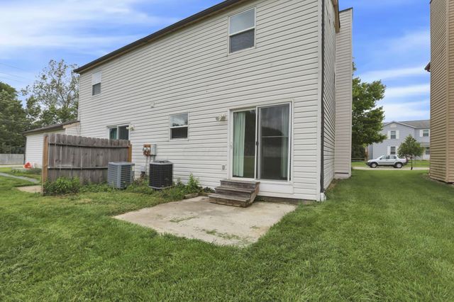 7607-7609 Penwood Place, Columbus, OH 43235