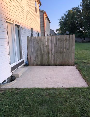 7607-7609 Penwood Place, Columbus, OH 43235